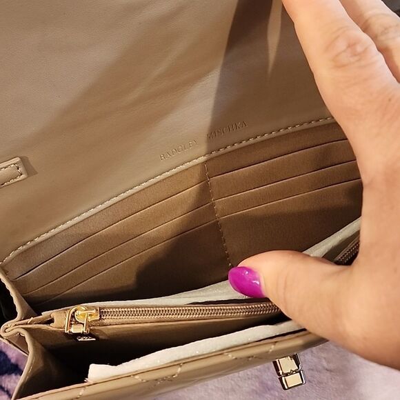 Georgeous Badgley Mischka crossbody bag NWT - Picture 9 of 12